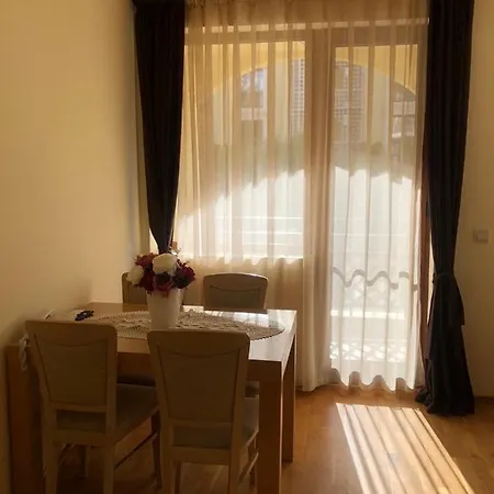 Apartment Deluxe Studio Maxi St Constantine And Helena Varna
